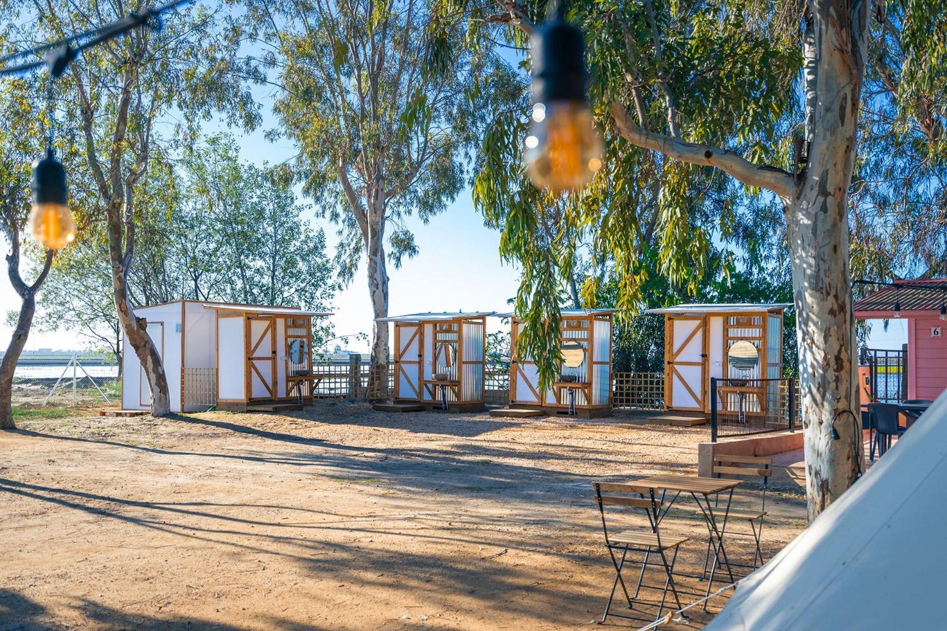 Kampaoh Delta Del Ebro Hotel Ел Побленоу дел Делта Екстериор снимка